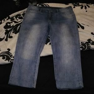 Capri Jeans